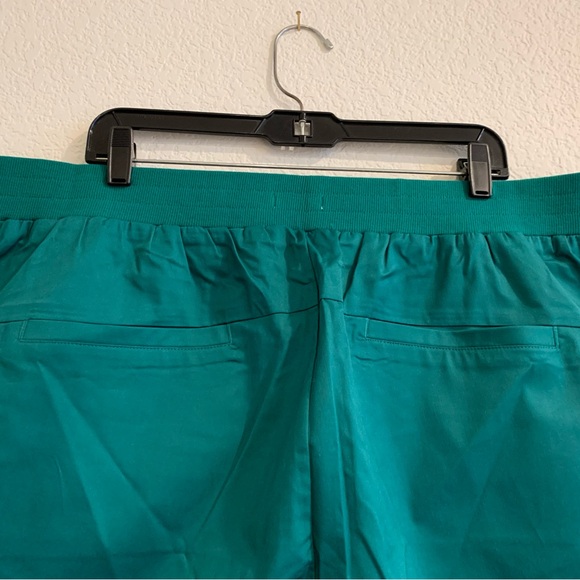 NWT Jogger Style Scrubs Size 3X Scrub Pants - Picture 10 of 14